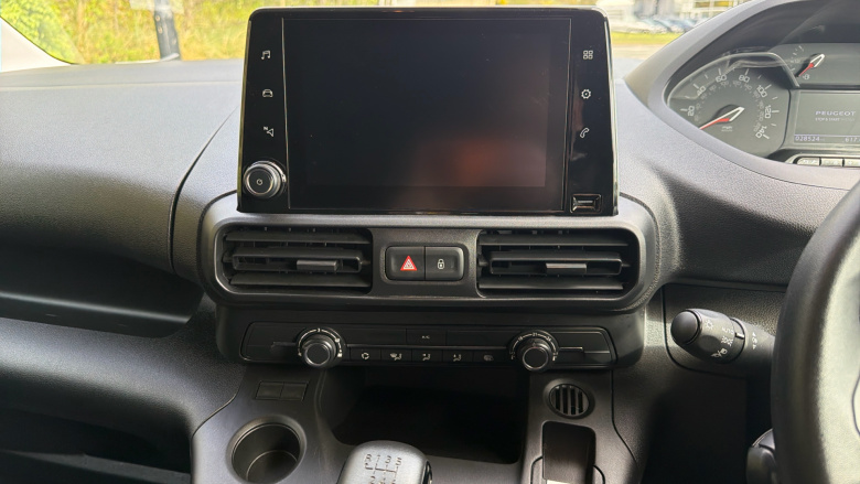 Peugeot Partner Long Diesel 950 1.5 BlueHDi 100 Professional Premium + Van